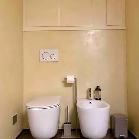 Domus Lucrezia Apartment *
