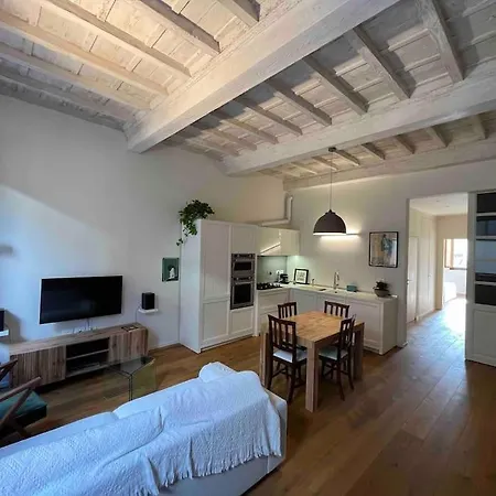 Apartamento Domus Lucrezia *