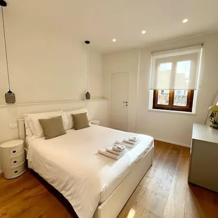 Apartment Domus Lucrezia *